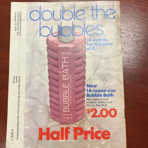 Vintage Avon Catalogs - set of 4. 1969, 1972 and 2 from 1979 Excellent condition - Picture 6 of 14